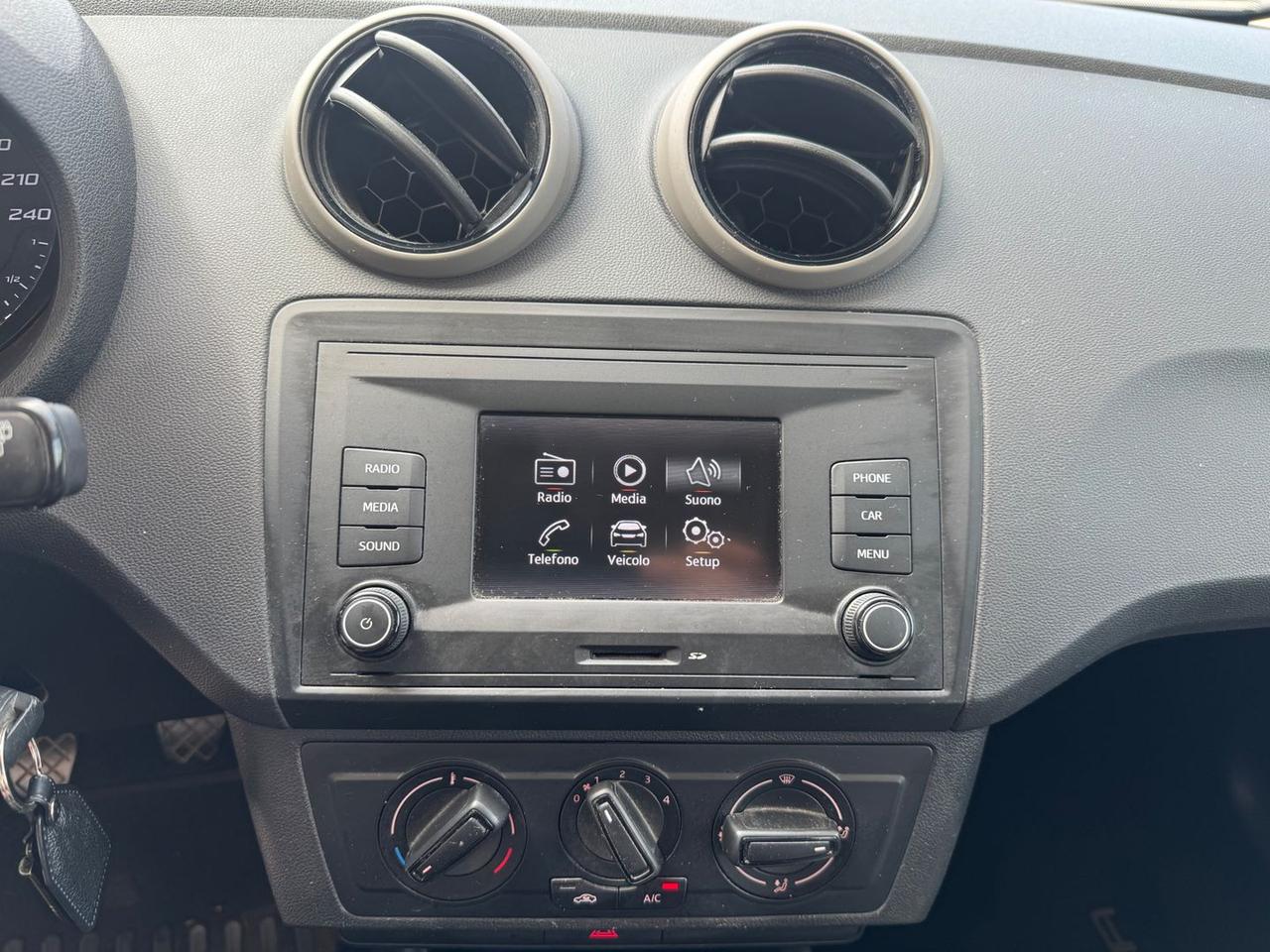 Seat Ibiza Connect Grey 1.0 #11874
