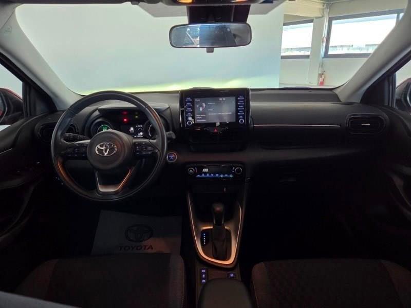 Toyota Yaris 4ª serie 1.5 Hybrid 5 porte Trend