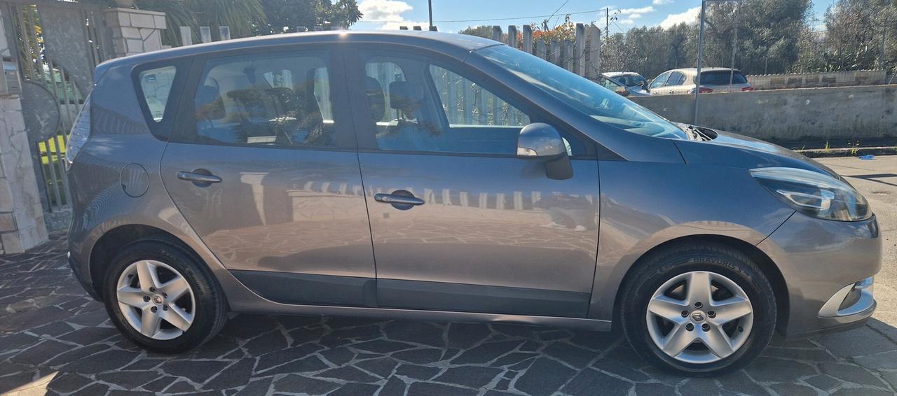 Renault Scenic Scénic XMod 1.5 dCi 110CV Energy