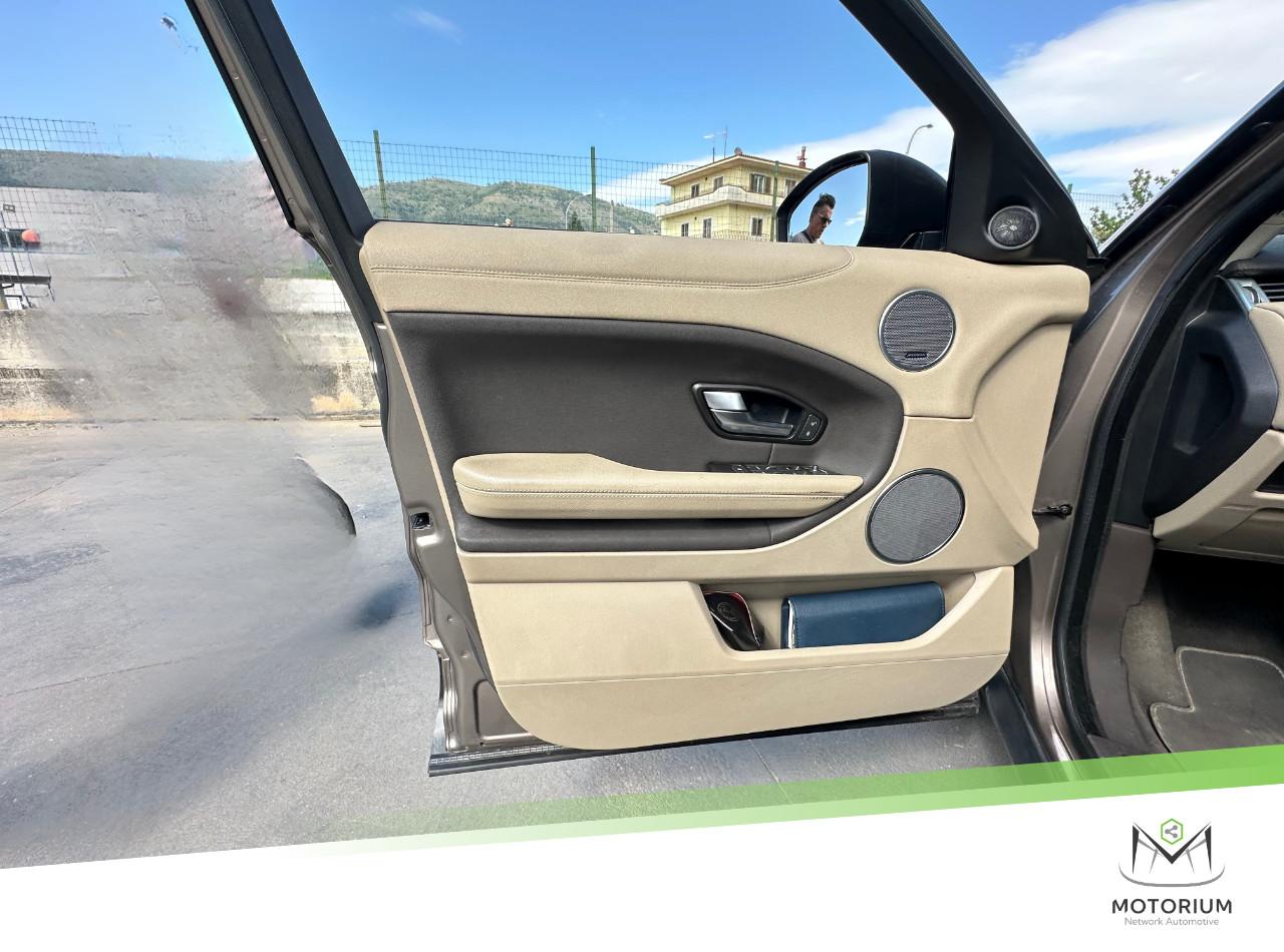 Land Rover Range Rover Evoque 2.0 TD4 150 CV 5P HSE Dynamic