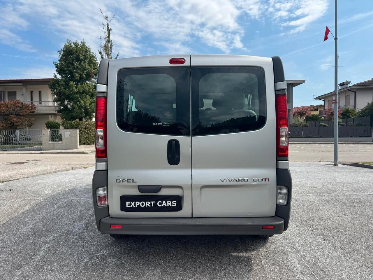 Opel Vivaro 27 2.0 CDTI 120CV PC-TN Combi 9 posti