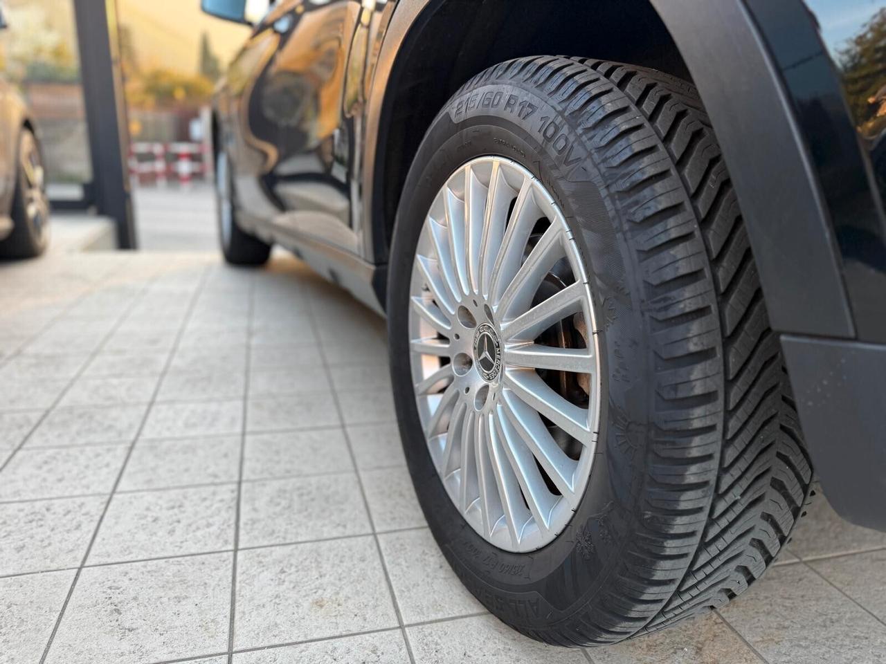 GLA 180d Automatic Premium UNICO PROPRIETARIO