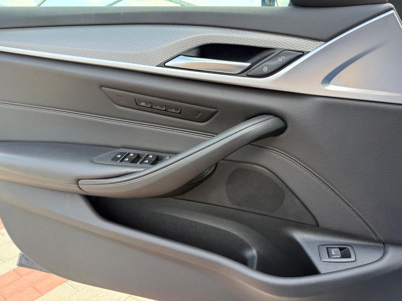 Bmw 520d aut. Touring Msport,CERCHI 19 ,IVA ESPOSTA