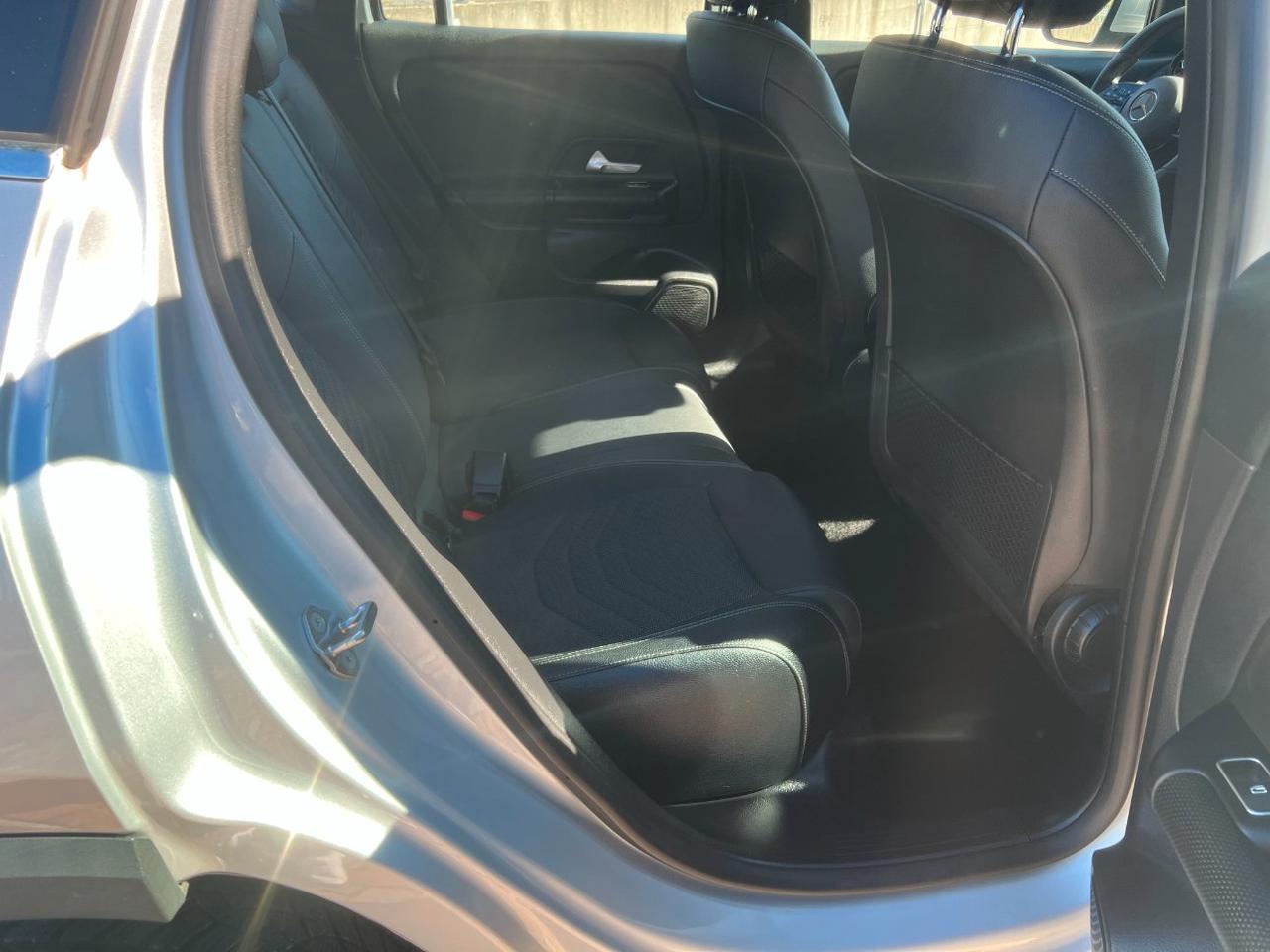 Mercedes GLA 200 d Business Extra auto