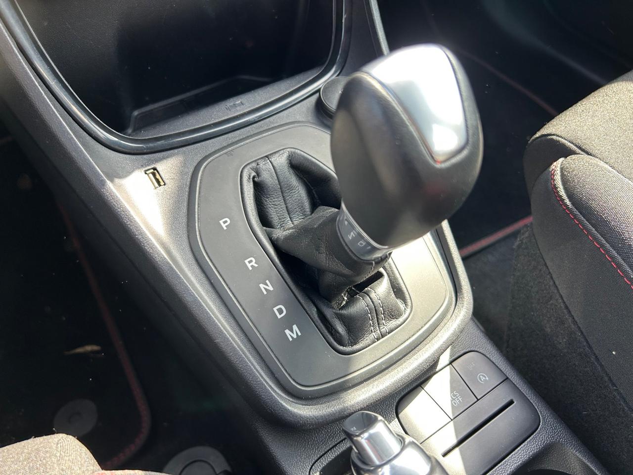 Ford Puma 1.0 EcoBoost Hybrid 125 CV S&S aut. ST-Line