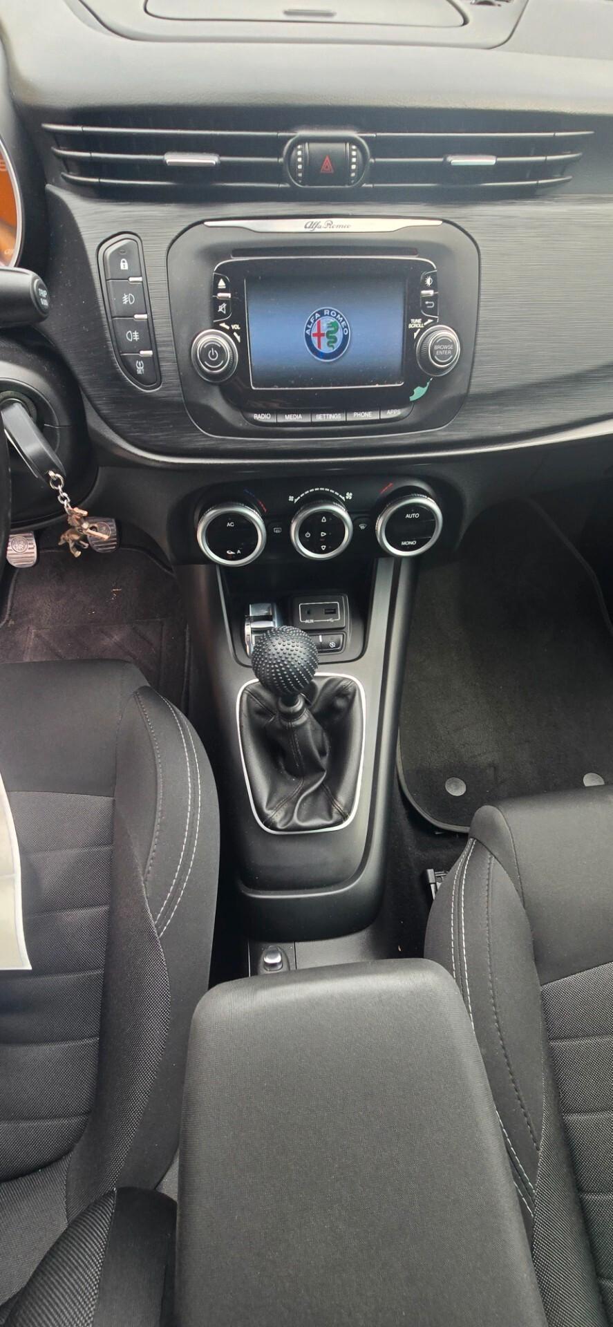Alfa Romeo Giulietta 1.6 JTDm-2 105 CV Progression