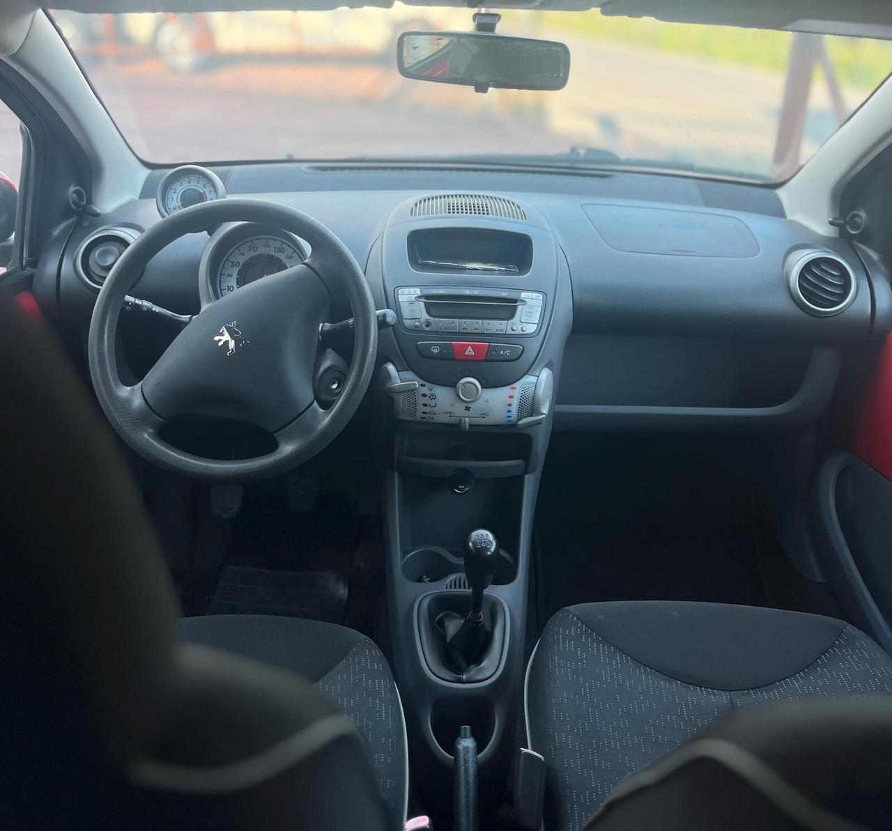 Peugeot 107 1.0 68CV 5p. Sweet Years