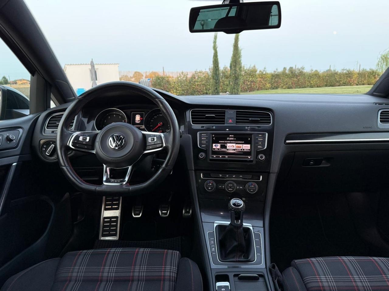 Volkswagen Golf GTI Performance 2.0 TSI 5p. BlueMotion Technology