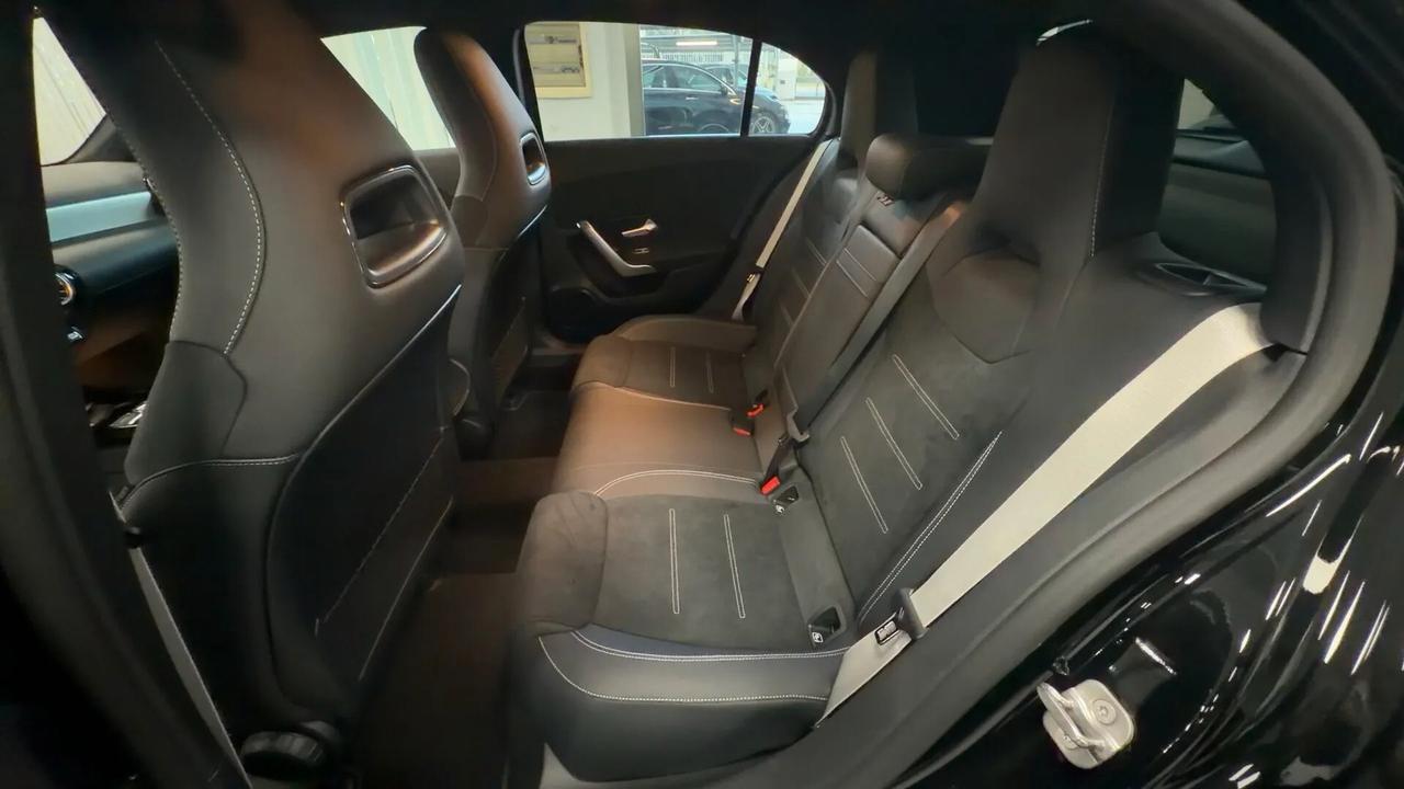Mercedes-benz A 200 d Automatic AMG Line Premium
