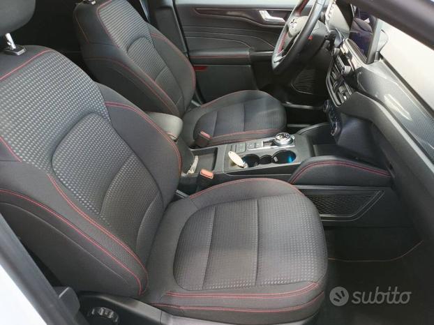Ford Kuga 2.5 full hybrid ST-Line 4x4 190cv