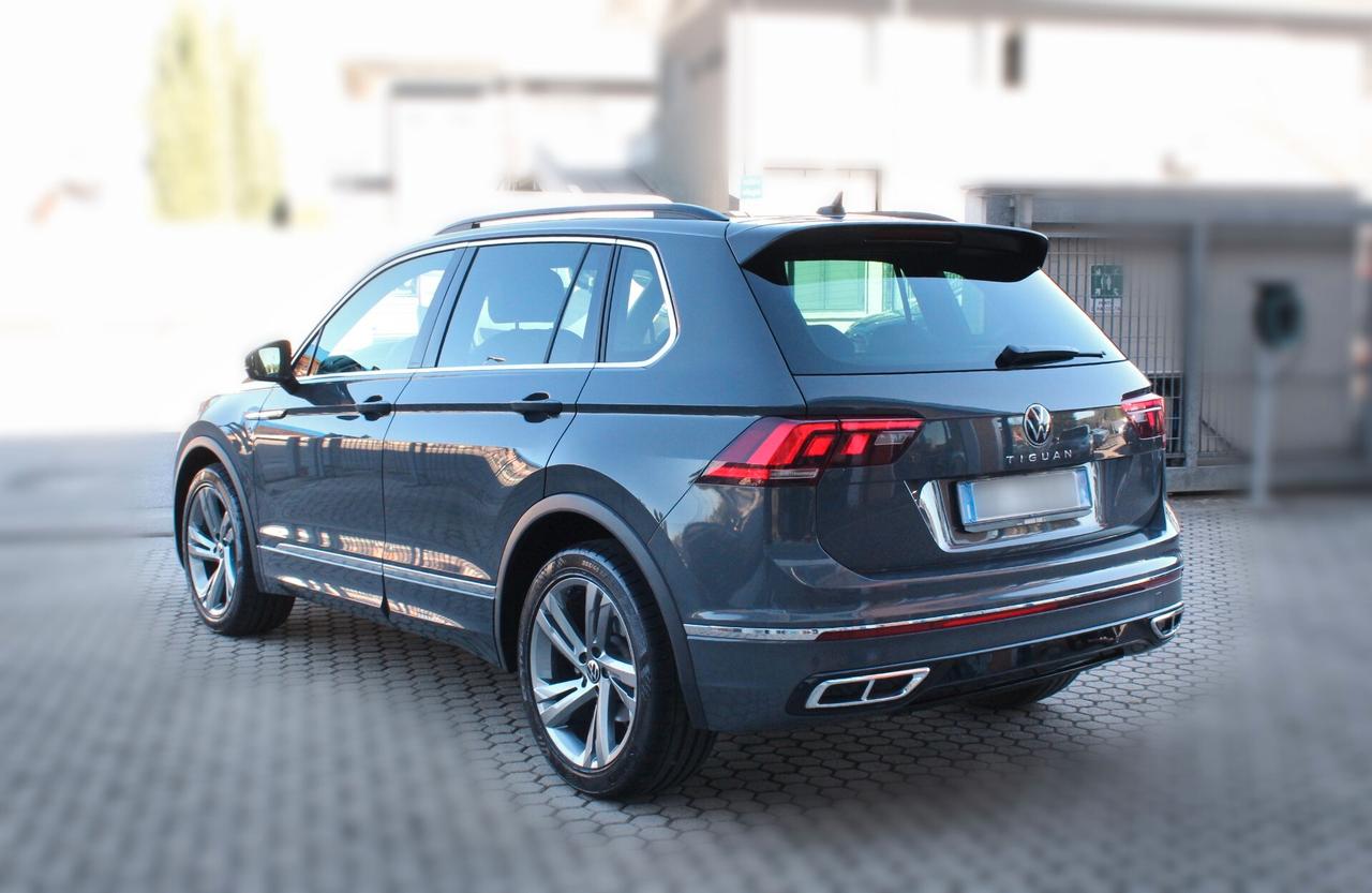 Volkswagen Tiguan 2.0 TDI 150 CV SCR DSG R-Line