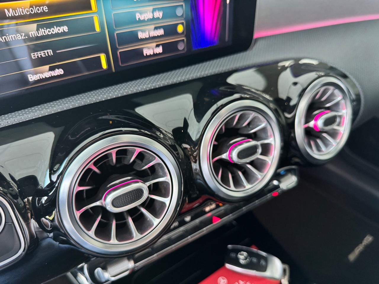 Mercedes CLA 180d Premium AMG TETTO AMBIENT LIGHT