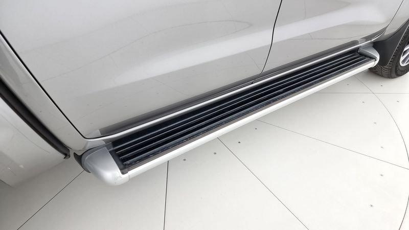 Nissan Navara 2.3 dCi 4WD Double Cab N-Connecta Gancio Traino