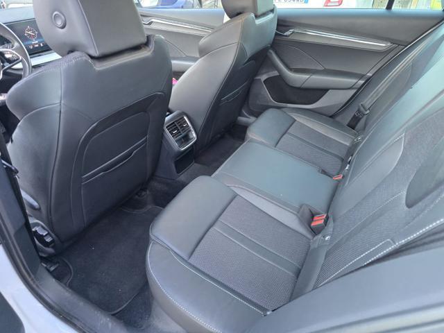 SKODA Octavia 1.5 e-TEC DSG Wagon Style