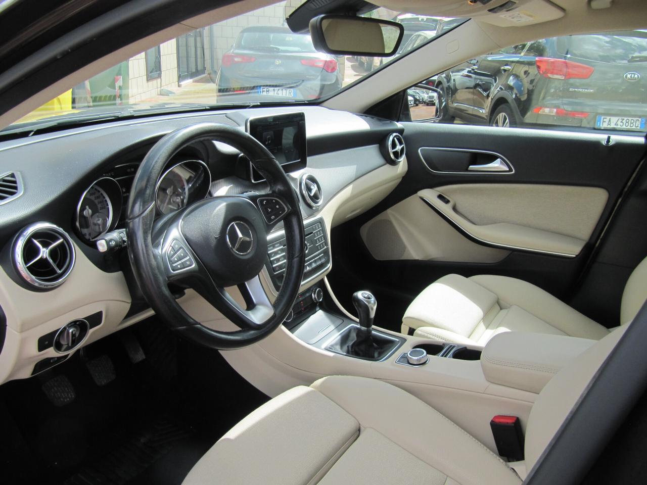 Mercedes-benz GLA 180 d Executive
