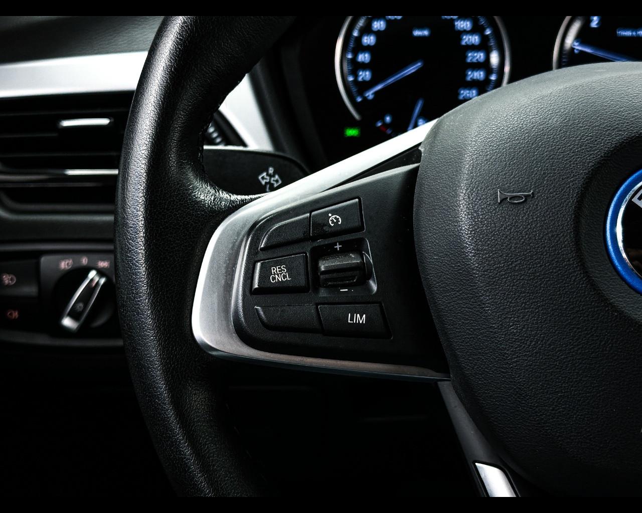 BMW X2 (F39) - X2 xDrive25e Business-X