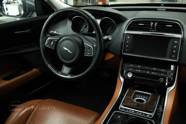 JAGUAR XE 2.0 D Turbo 180CV aut. CAMBIO ROTTO