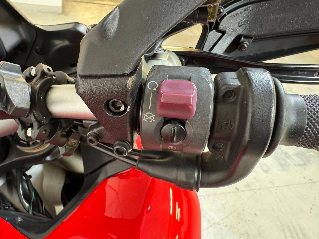 DUCATI Multistrada 1200