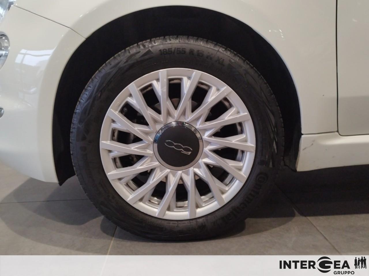 FIAT 500C 1.0 hybrid Lounge 70cv