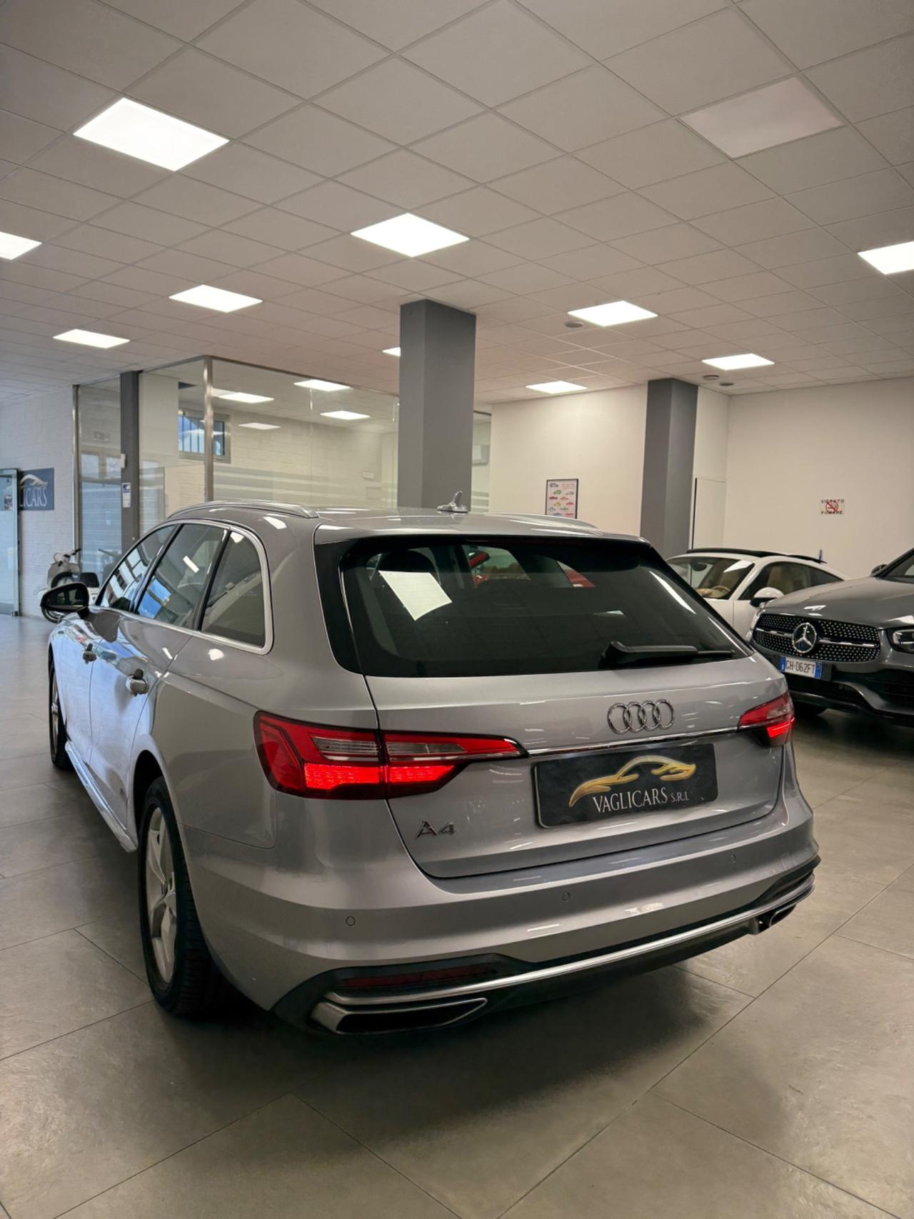 Audi A4 Avant 40 TDI S tronic line edition