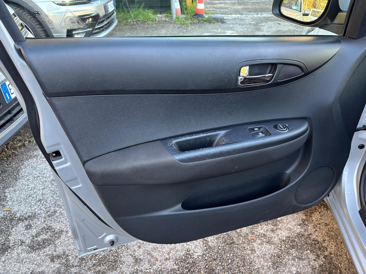 Hyundai i20 1.2 5p. km 52000 - OK Neopatentati