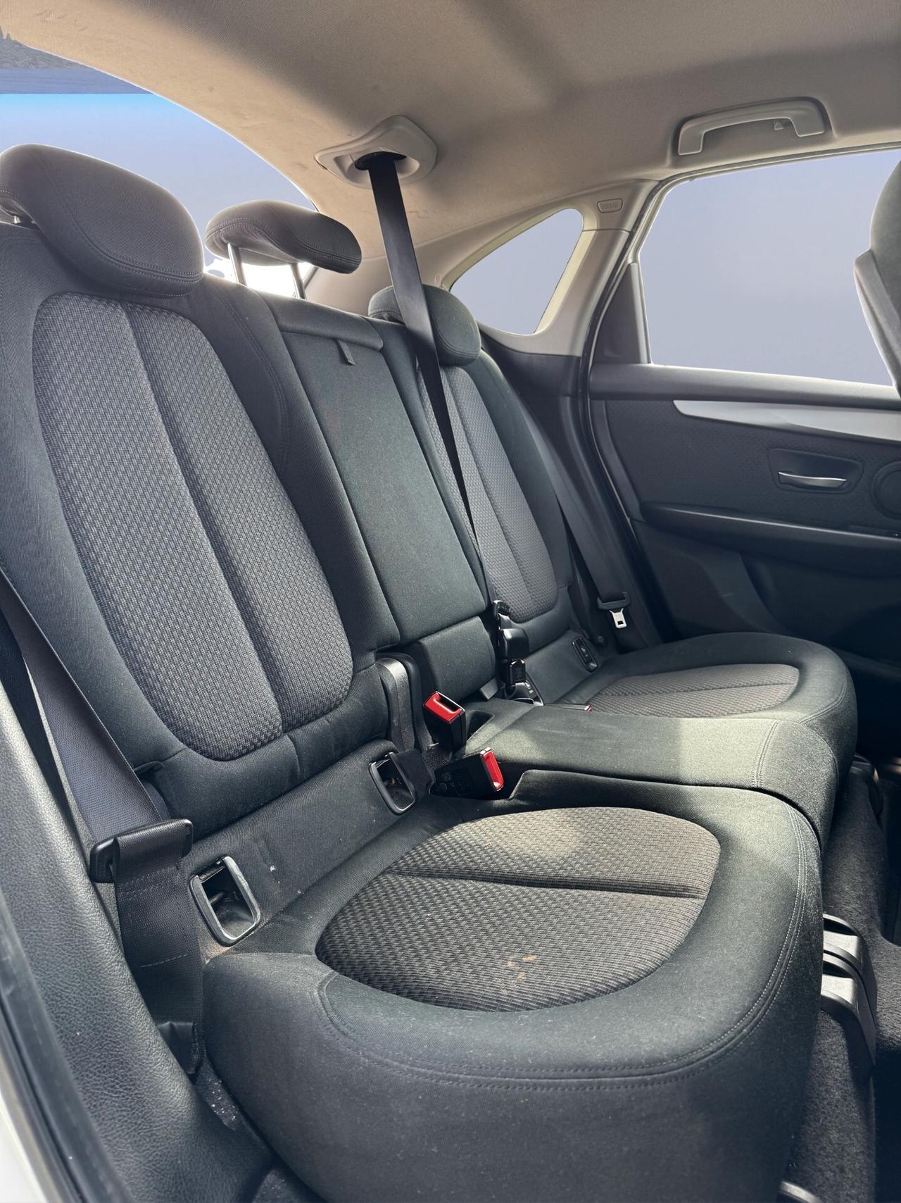 Bmw 218 218d Advantage Automatic My15