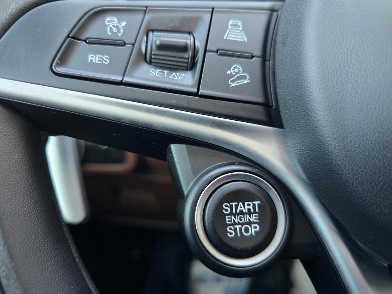 Alfa R. Stelvio 2.2 Turbodiesel 210 CV AT8 Q4 Super