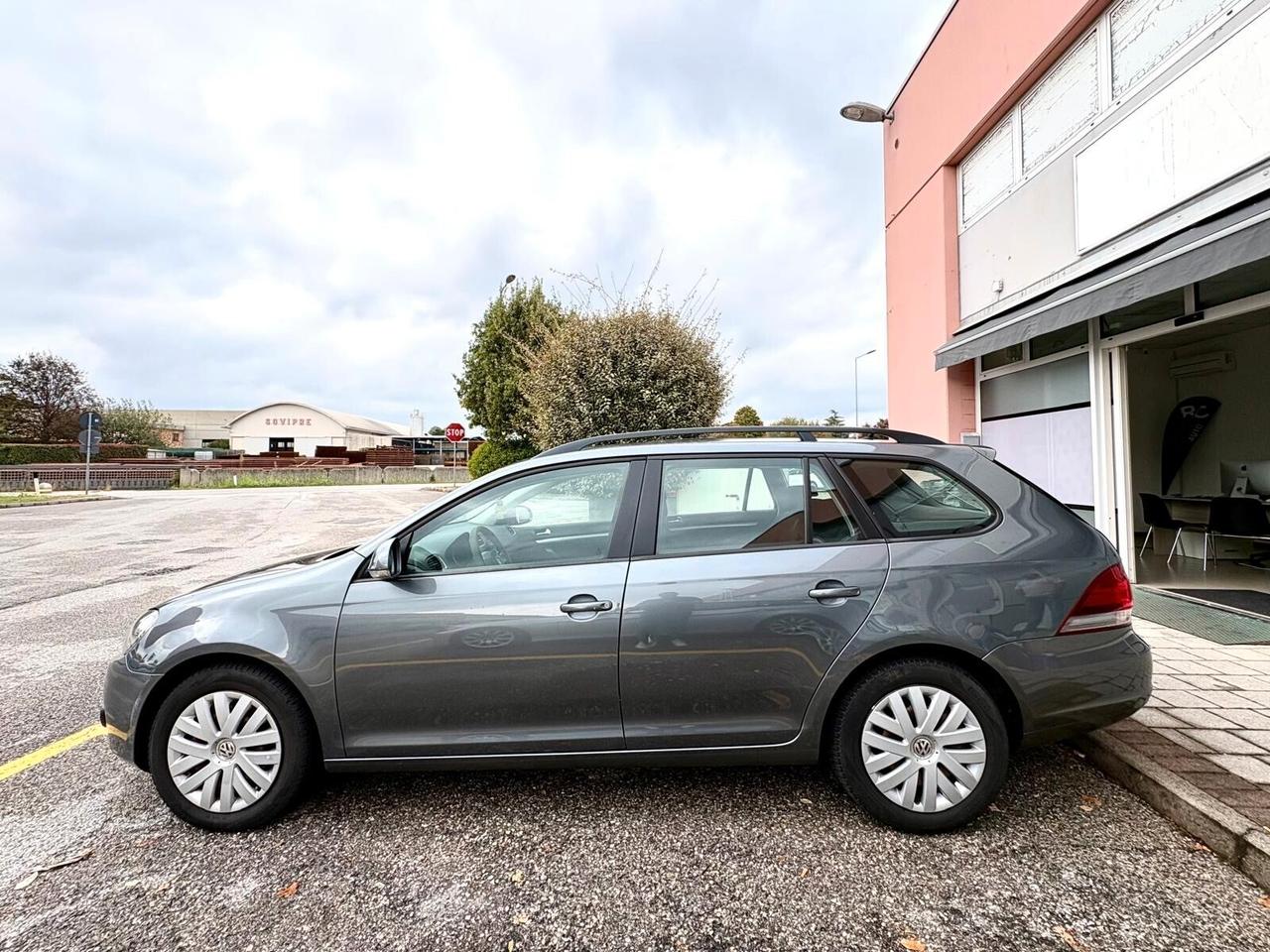 Volkswagen Golf Variant 1.6 TDI Neopatentati