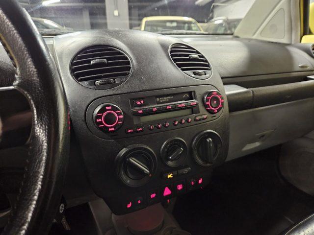 VOLKSWAGEN New Beetle 1.9 TDI