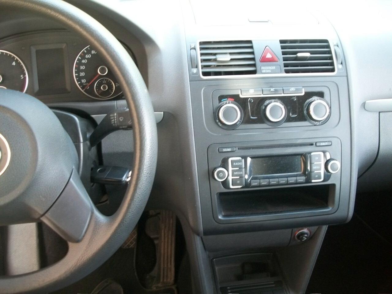 Volkswagen Touran 1.6 TDI Comfortline si nuovi patentati cc 1598 km 171240 garanzia un anno