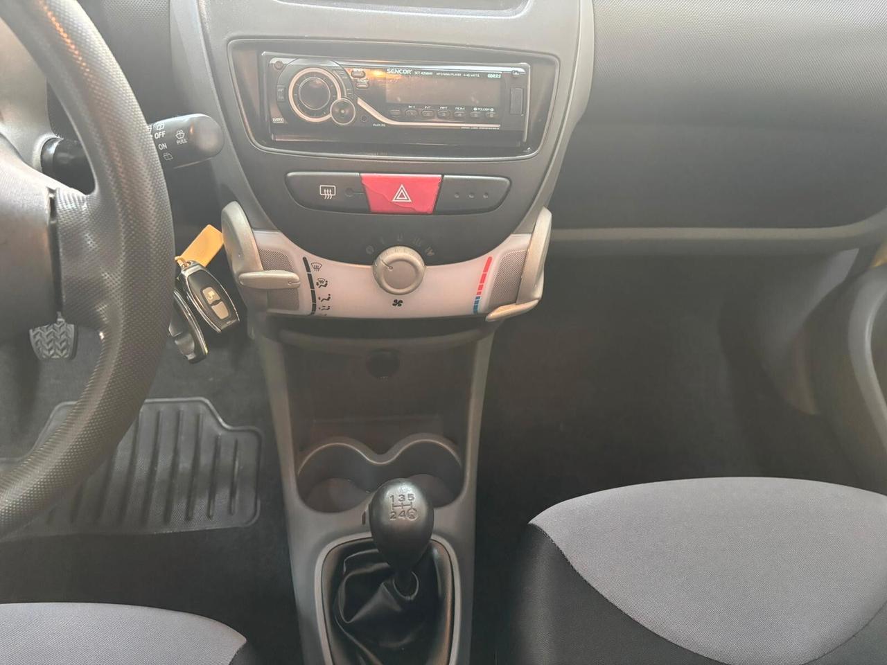 Peugeot 107 1.0 68CV 5p. Sweet Years