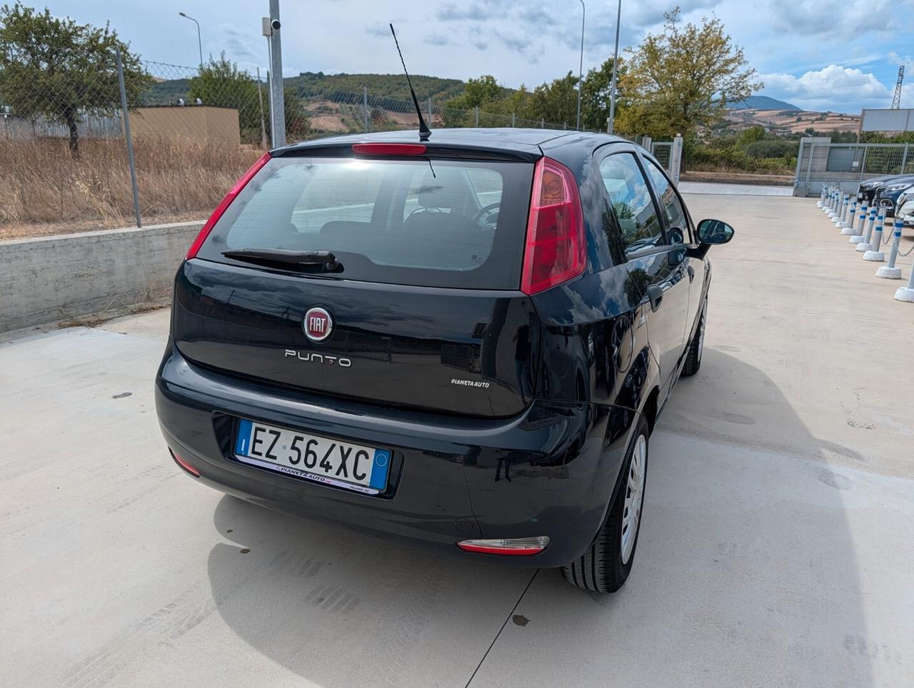 Fiat Punto 1.4 8V 5 porte Easypower Young Gpl '15