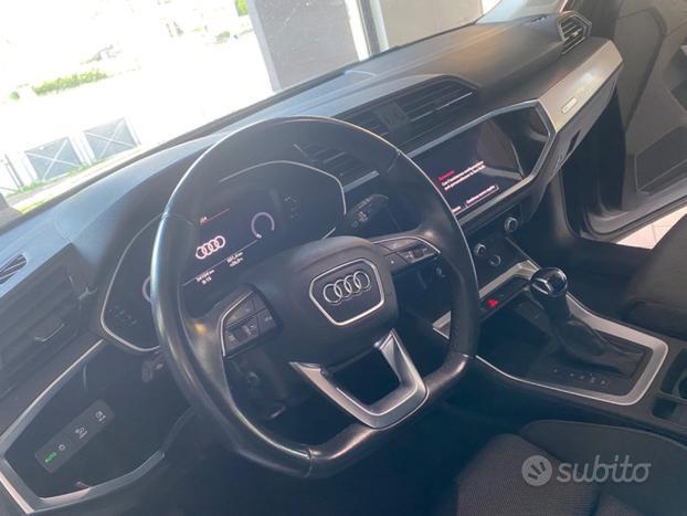 AUDI Q3 SPB 35 TDI S tronic S line edition