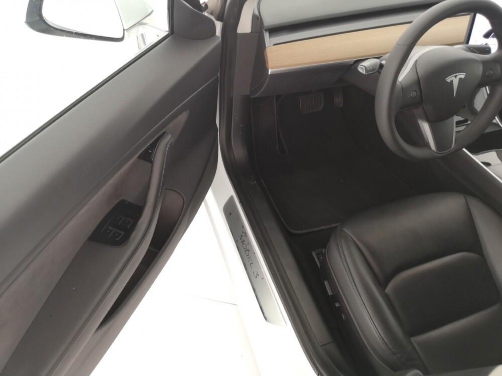 Tesla Model 3 Long Range Dual Motor AWD