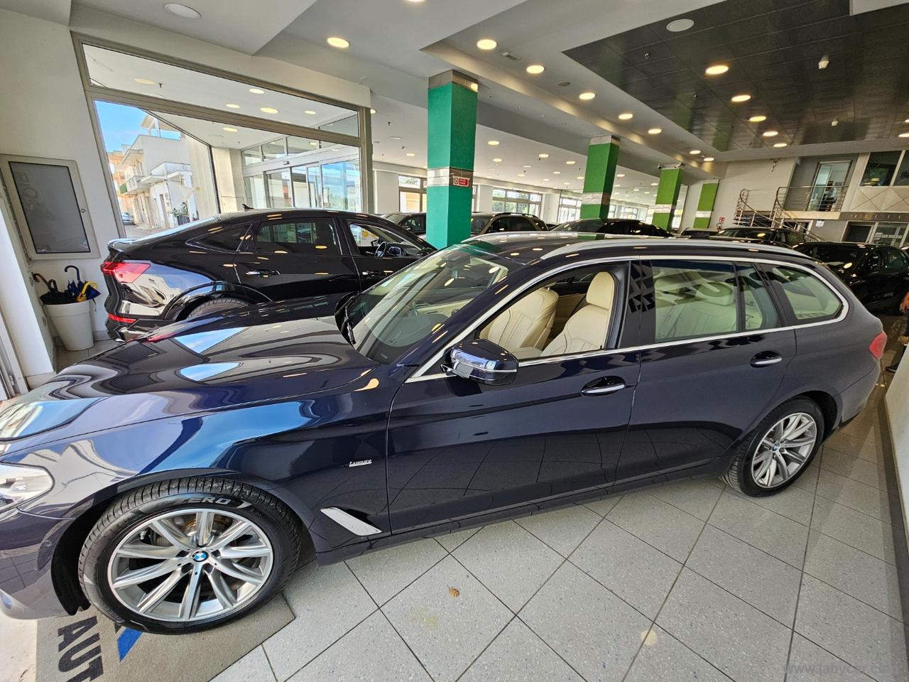 BMW 520d xDrive Touring Luxury