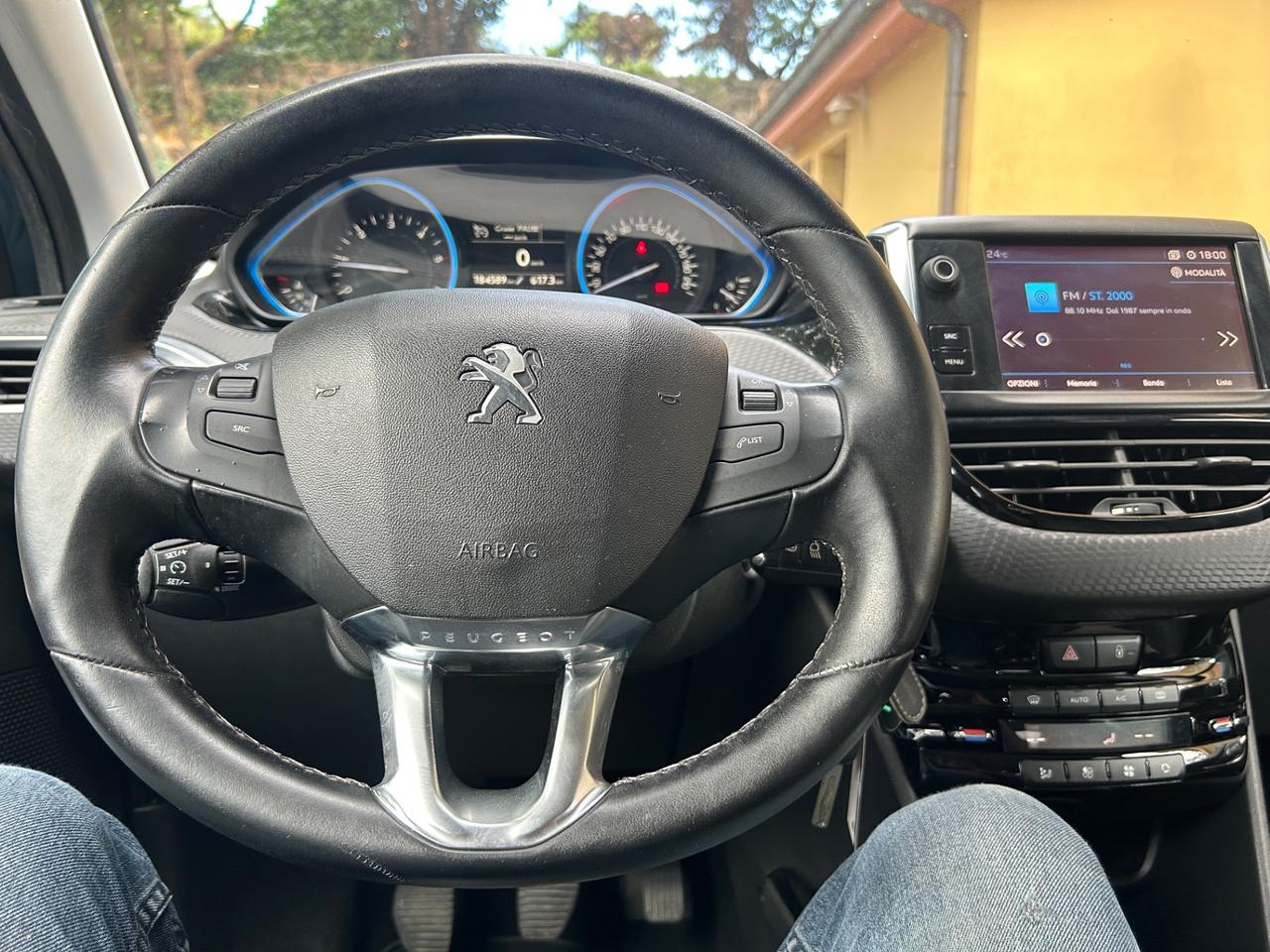 Peugeot 2008 BlueHDi 100 GT Line