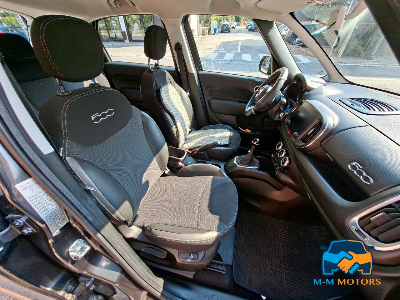 FIAT 500L cross per neo patentati