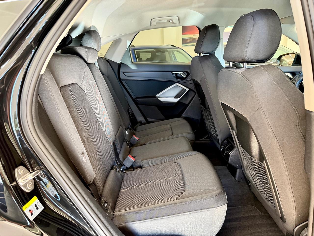 Audi Q3 35 TDI - SPORTBACK S-LINE EDITION