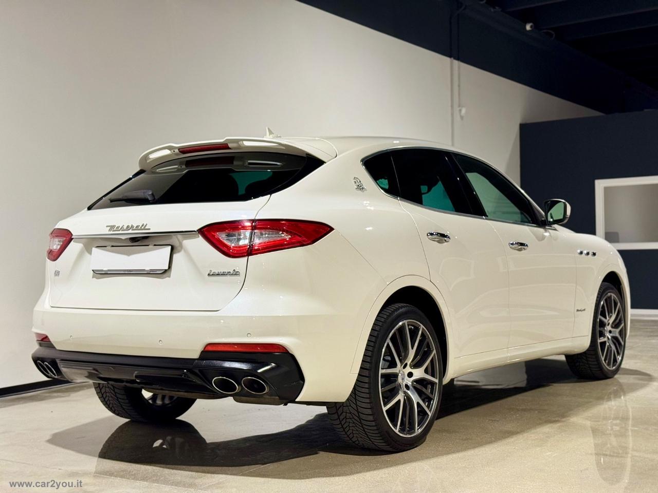MASERATI Levante 3.0 V6 AWD Q4 Gransport 350CV