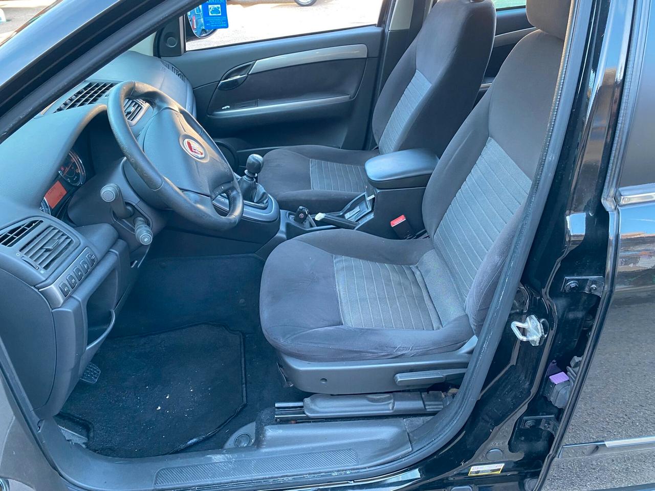 Fiat croma restyling full opt 1.9mjt 120cv 2011