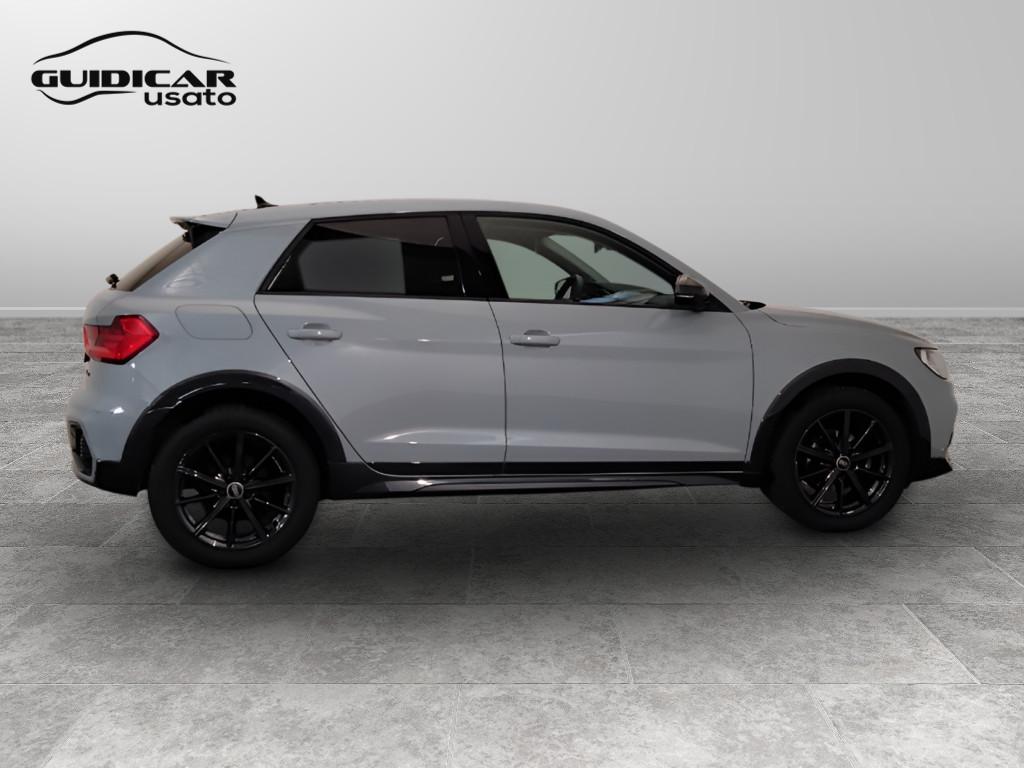AUDI A1 II 2022 allstreet - A1 allstreet 25 1.0 tfsi Business 95cv