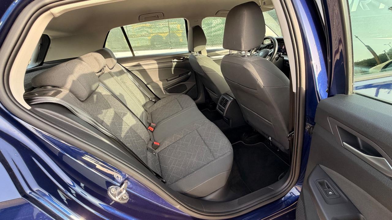 Volkswagen Golf 1.0 eTSI EVO DSG Life