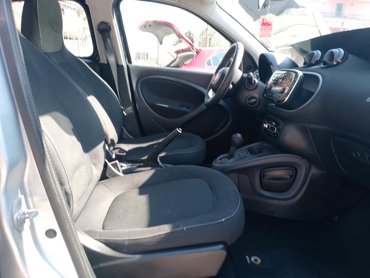 Smart Forfour 1,0 Benzina Cambio Automatico