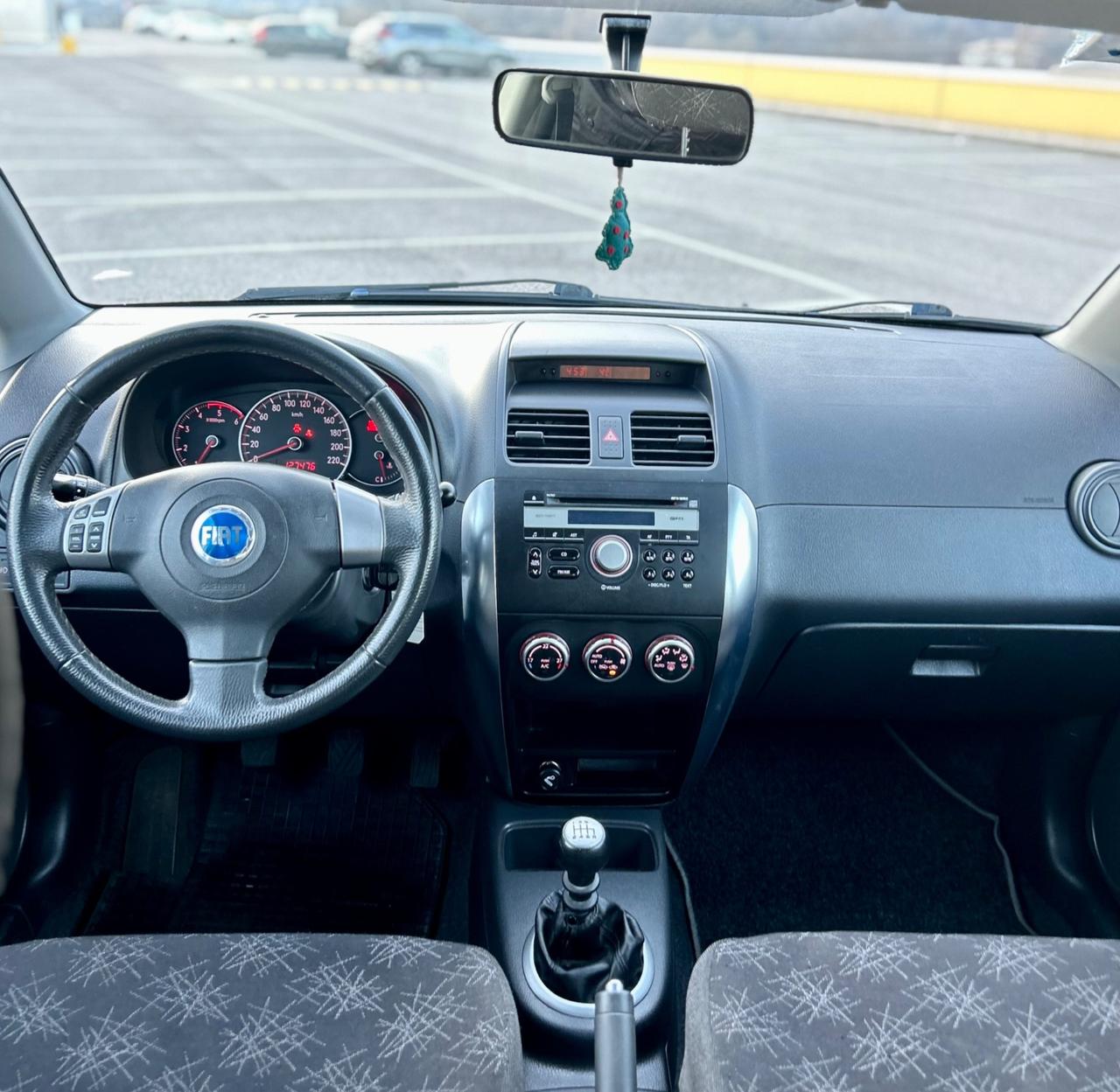 Fiat Sedici 1.9 MJT 4x4 Dynamic Neopatentati