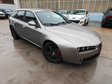 Alfa Romeo 159 1.9 JTDm Sportwagon
