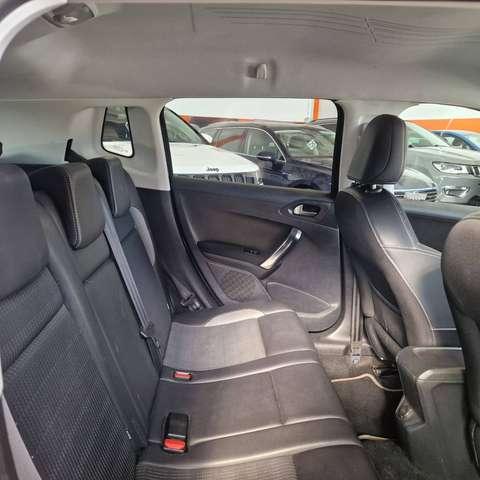 Peugeot 2008 2008 1.6 bluehdi Allure s