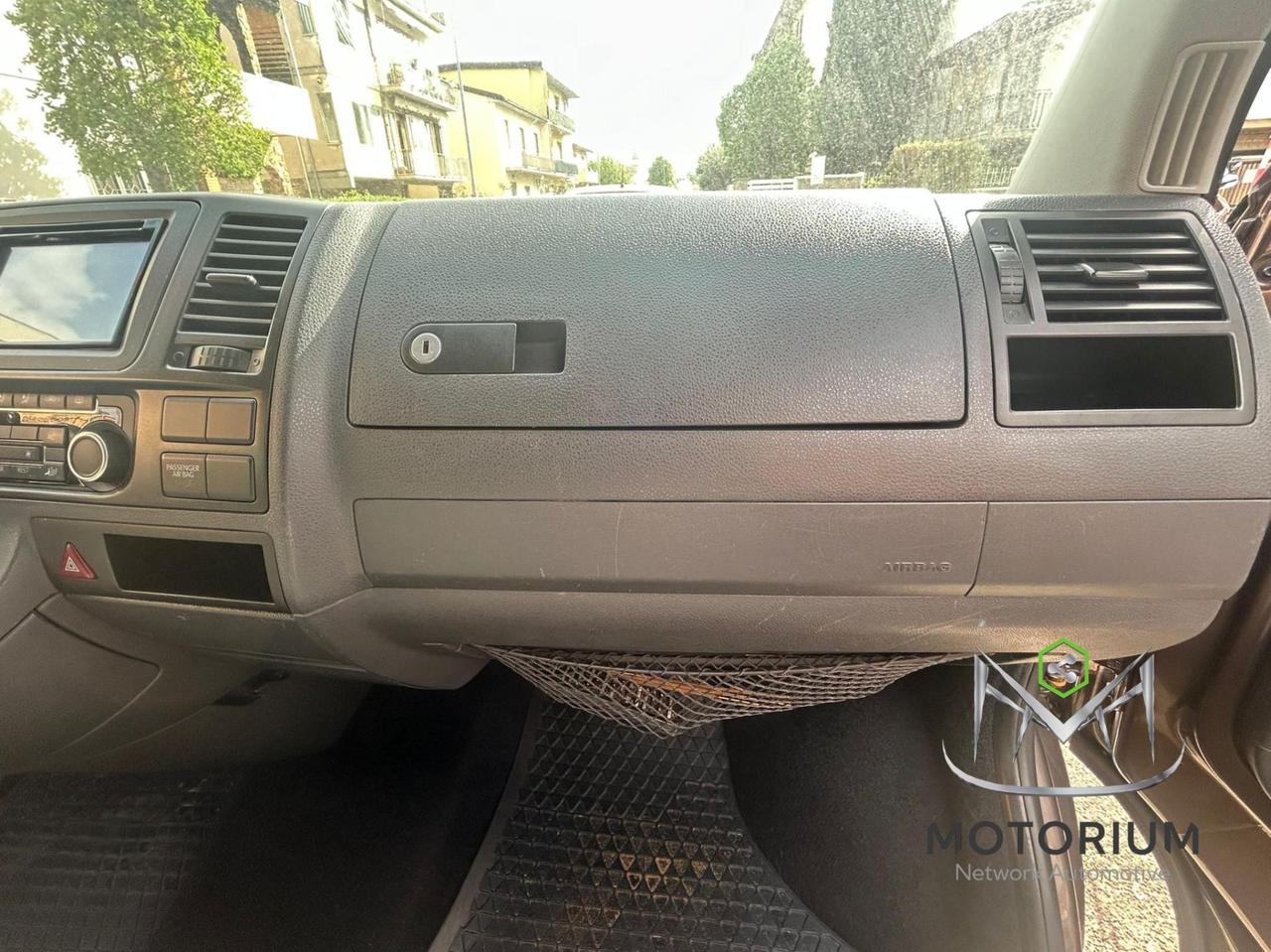 Volkswagen T5 Caravelle