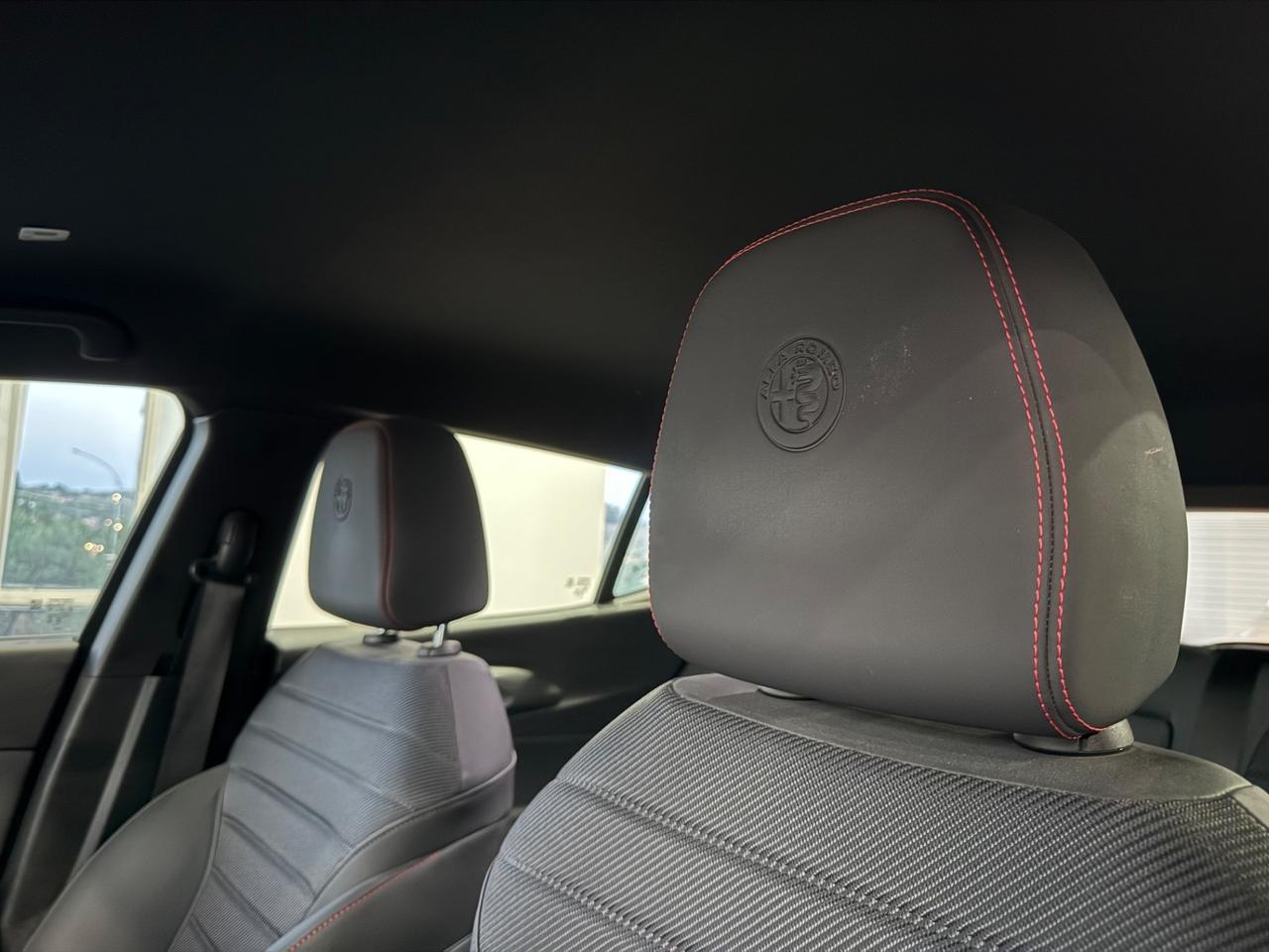 Alfa Romeo Tonale 1.6Mjt130CV SPRINT+BLACK ED. 360 2024