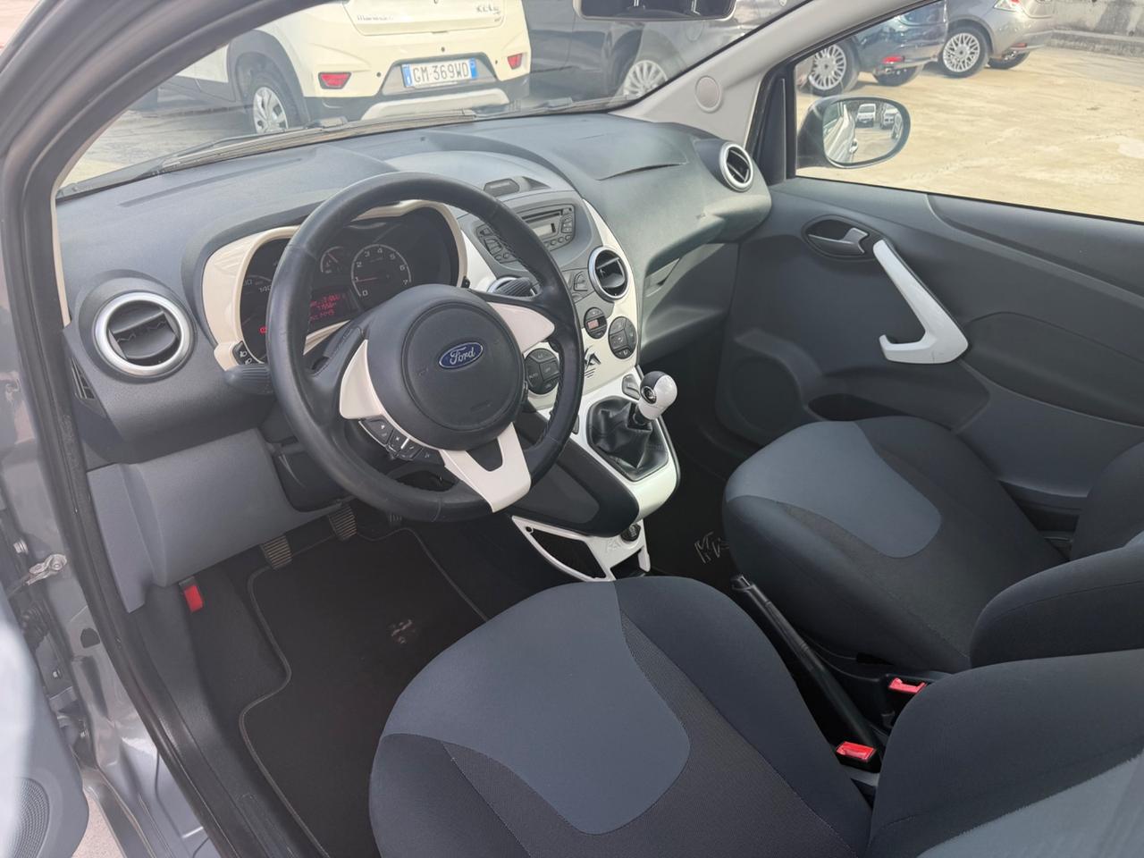 FORD KA 1.2 s&s 71.000KM /uniproprietario