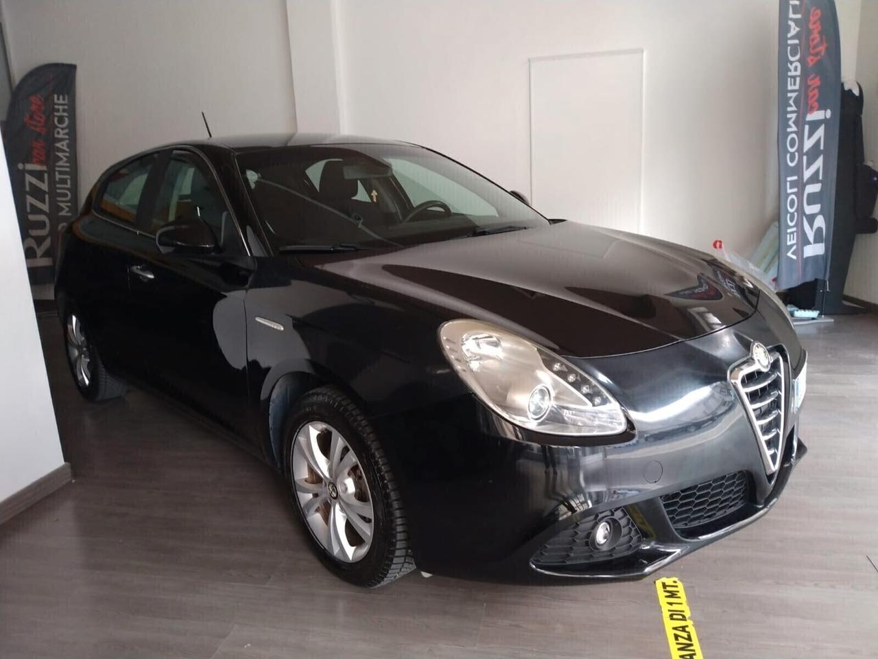 Alfa Romeo Giulietta 1.6 JTDm-2 105 CV Distinctive